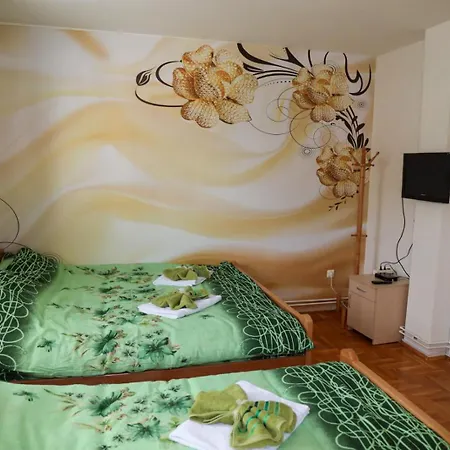 公寓 Rentigo Rastko Near Zlatar With Terrace And Wi-fi For 5 Guests